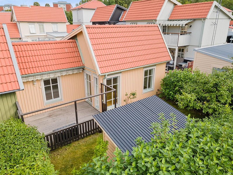 Renovering vid täklackage. Båstad Bjärehalvön